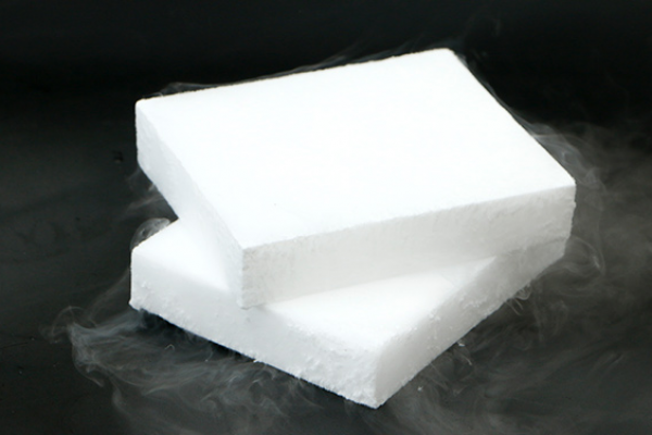 干冰清洗—最具環(huán)保清洗工藝的新技術(shù) 干冰清洗—最具環(huán)保清洗工藝的新技術(shù)